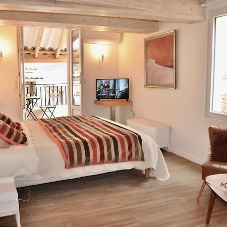 Les Chambres Tropeziennes Sanary-sur-Mer Kültér fotó