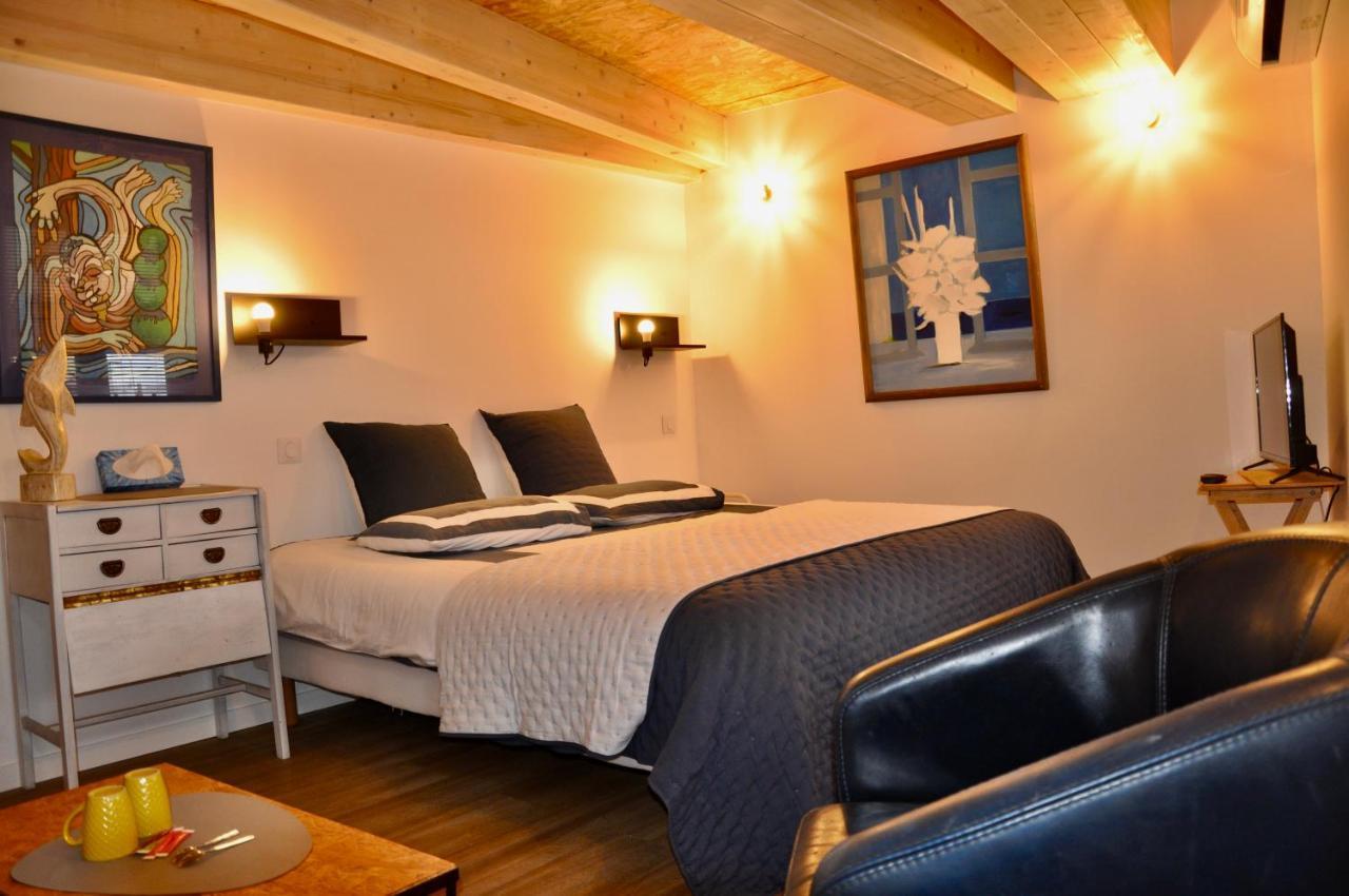 Les Chambres Tropeziennes Sanary-sur-Mer Kültér fotó